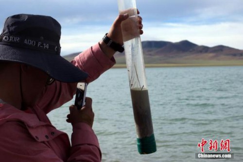 中國二次青藏科考分隊開啟北線行程 完成達熱錯採樣